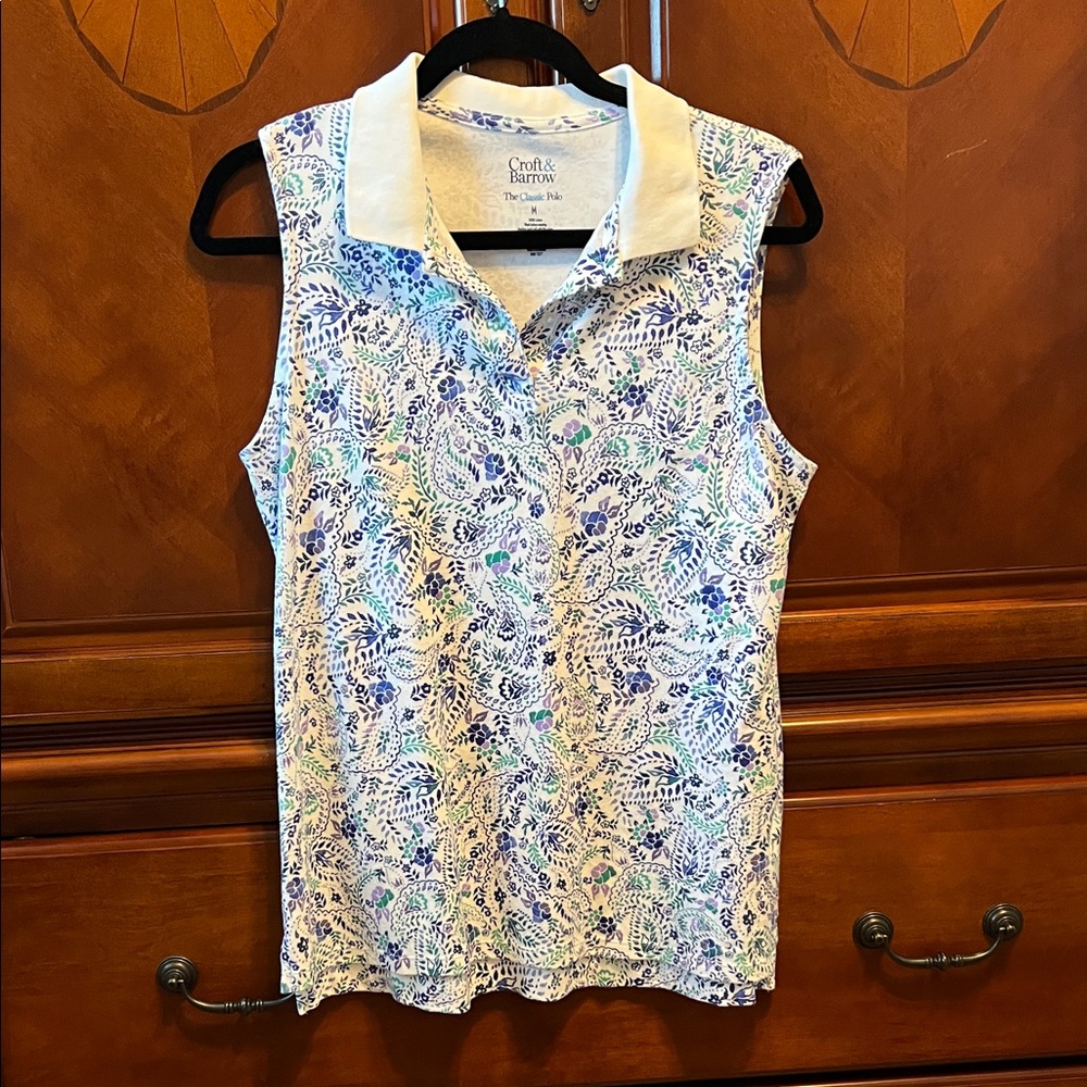 Croft & Barrow Sleeveless Golf Shirt with Collar
